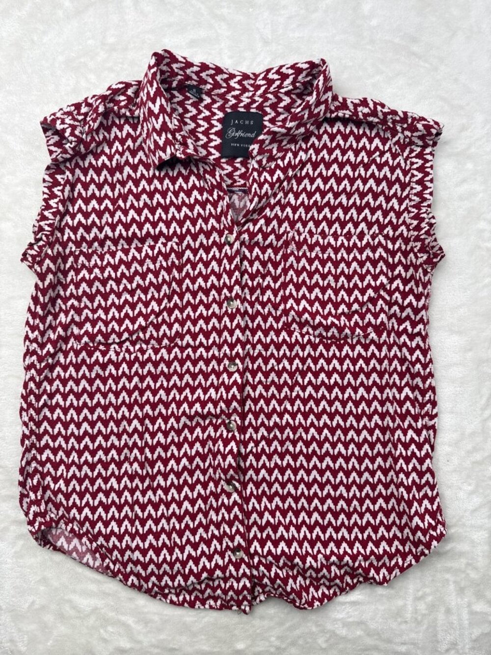 Jachs Girlfriend Womens Sleeveless Shirt Red & White Chevron Pattern Small